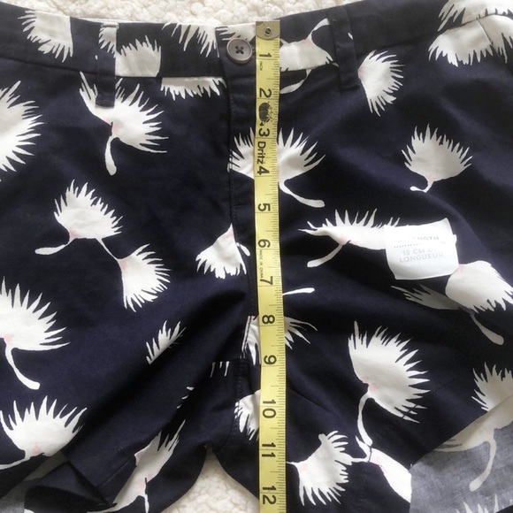 Old Navy Tropical Palm Leaf Shorts Sz 2 - Picture 5 of 11